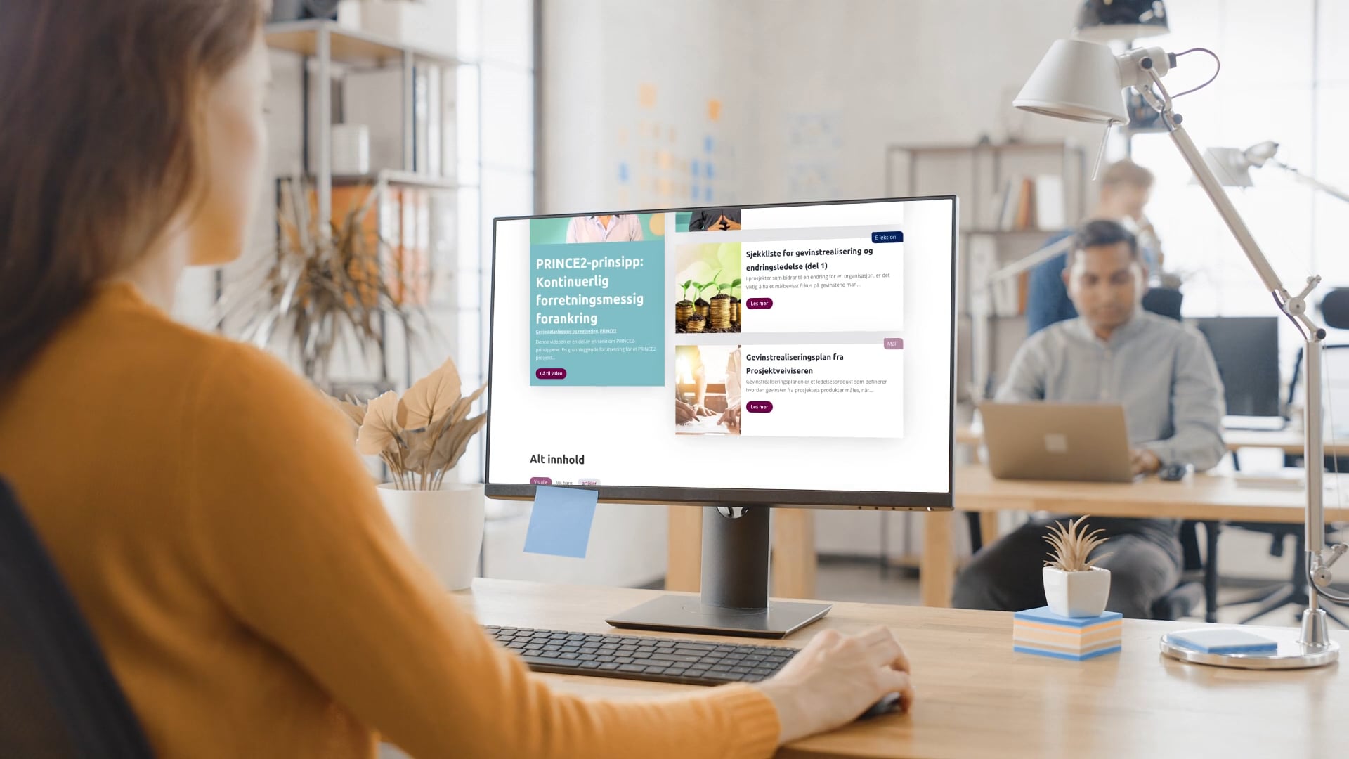 Skjermbilde av myMetier+ – en digital læringsplattform med e-leksjoner, maler og sjekklister for prosjektledelse.