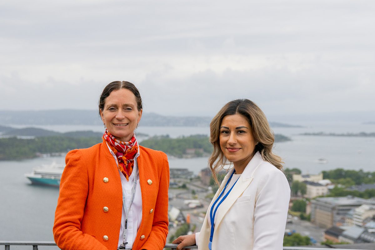 Sonia Bhutta fra Sykehusapotekene HF og prosjektleder Kristine Østby Johansen fra Metier ledet innføringen av nytt systemlandskap i apotekene Digitaliseringsprosjeket inneholder nytt ERP, resepthåndtering og et nasjonalt apoteksystem.